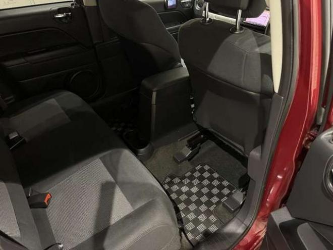 コンパススポーツ 4x4　HDDナビ　フルセグ　クルコン　ETC 4WD 2400