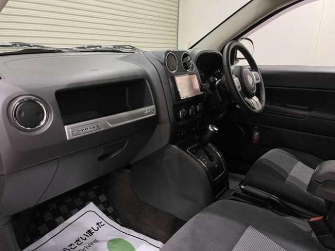 コンパススポーツ 4x4　HDDナビ　フルセグ　クルコン　ETC 4WD 2400