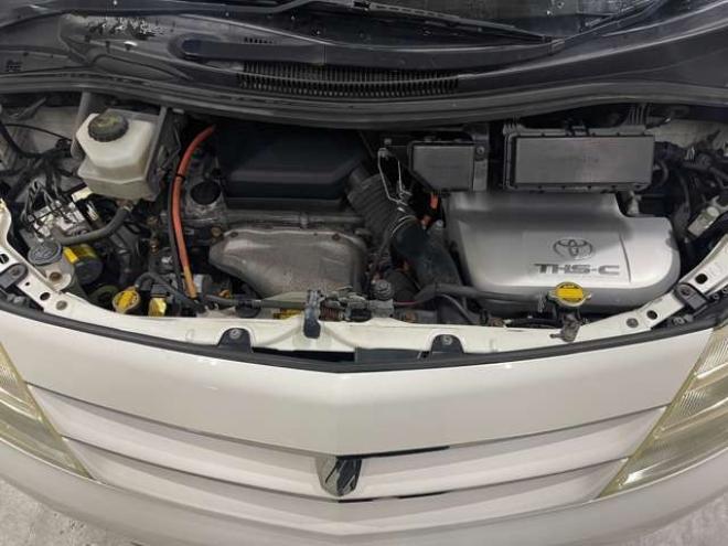 アルファードハイブリッド2.4 4WD　両側電動スライドドア　社外アルミ　HID 2400