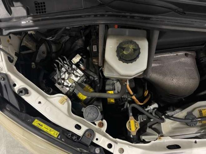 アルファードハイブリッド2.4 4WD　両側電動スライドドア　社外アルミ　HID 2400