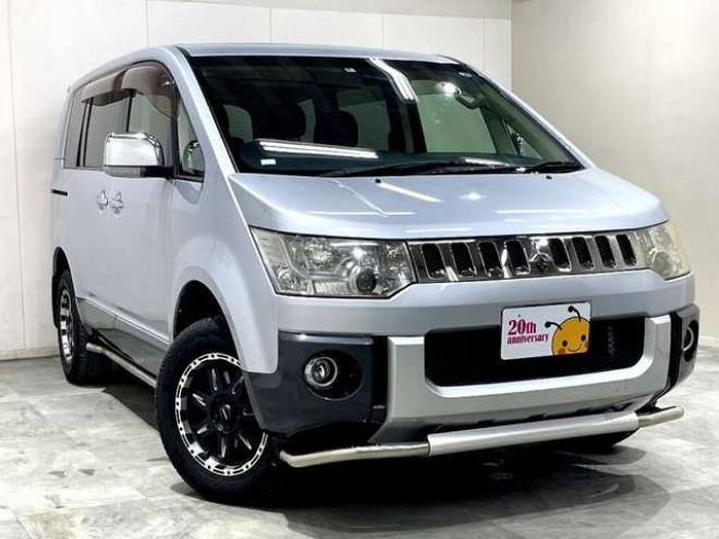 デリカD：5 2.4 シャモニー 4WD　ナビ　フリップダウンモニタ　電動スライド 2400