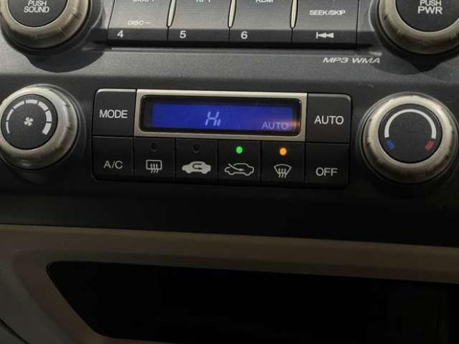 シビックハイブリッド1.3 MX　HIDヘッドライト　ETC 2WD 1300