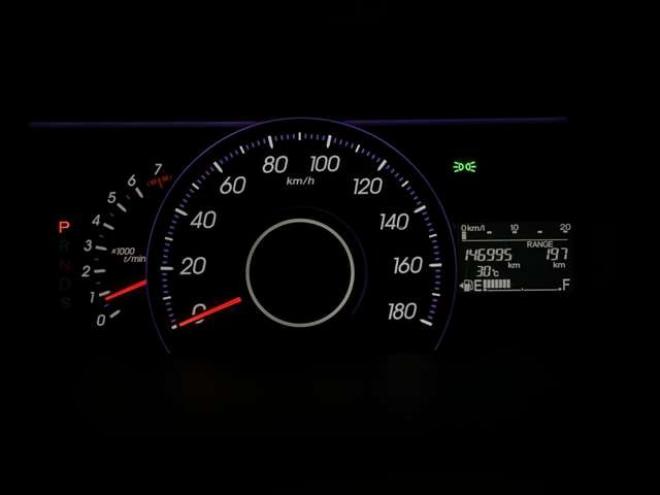 ステップワゴン2.0 スパーダ Z 4WD　エンジンスターター　両側電動スライドドア 2000