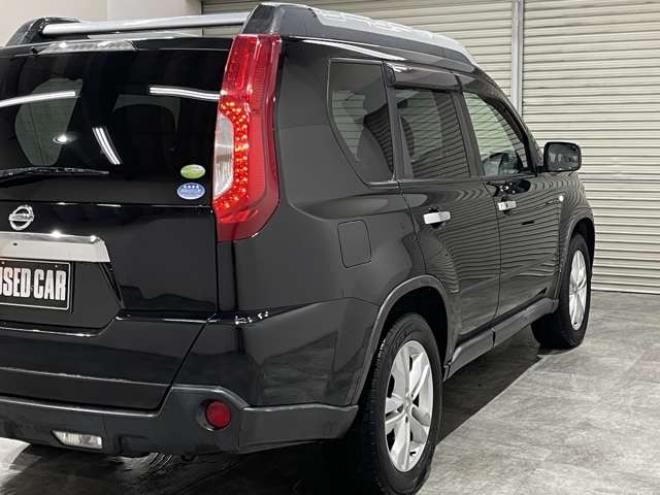 エクストレイル2.0 20X 4WD　ハイパールーフレール　ナビ　バックカメラ 2000