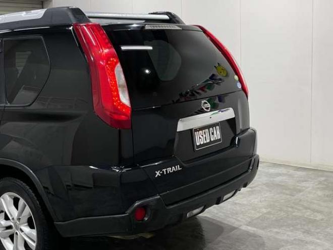 エクストレイル2.0 20X 4WD　ハイパールーフレール　ナビ　バックカメラ 2000