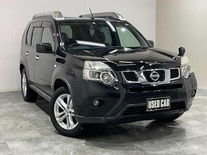 エクストレイル2.0 20X 4WD　ハイパールーフレール　ナビ　バックカメラ 2000