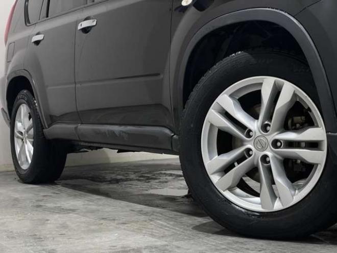 エクストレイル2.0 20X 4WD　ハイパールーフレール　ナビ　バックカメラ 2000