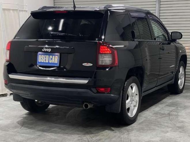 コンパスノース 4WD　ワンオーナー　クルコン　バックカメラ 正規輸入車 2400