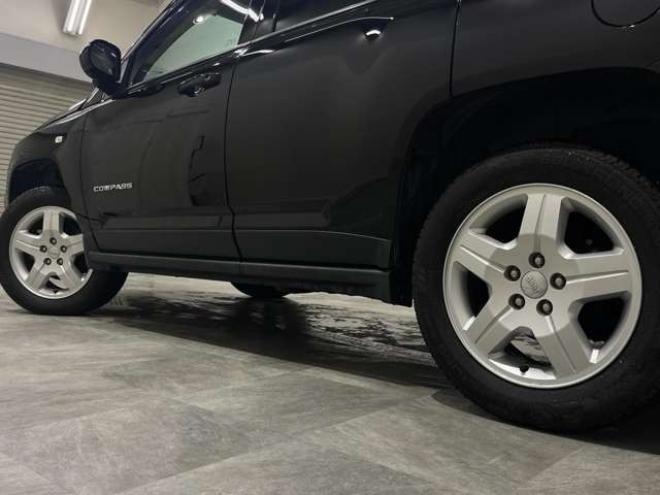 コンパスノース 4WD　ワンオーナー　クルコン　バックカメラ 正規輸入車 2400