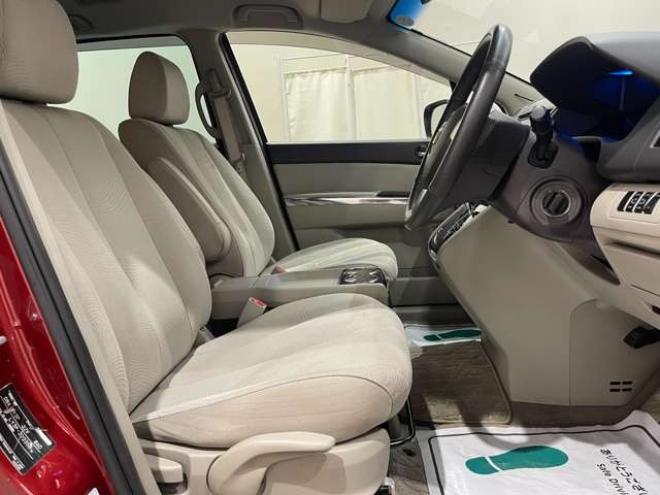 MPV2.3 23C　両側電動ドア　HDDナビ　バックカメラ 2WD 2300