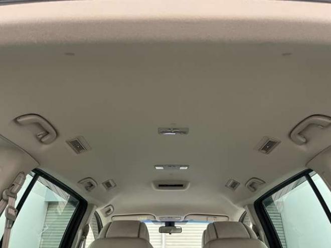 MPV2.3 23C　両側電動ドア　HDDナビ　バックカメラ 2WD 2300