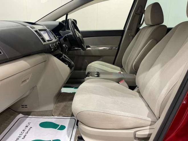 MPV2.3 23C　両側電動ドア　HDDナビ　バックカメラ 2WD 2300