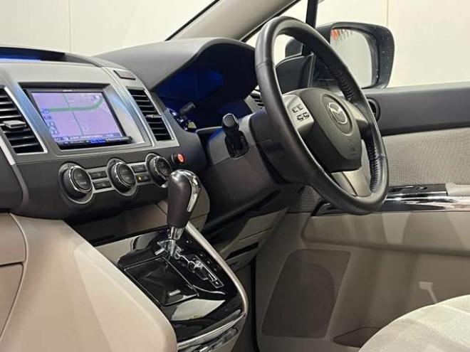 MPV2.3 23C　両側電動ドア　HDDナビ　バックカメラ 2WD 2300
