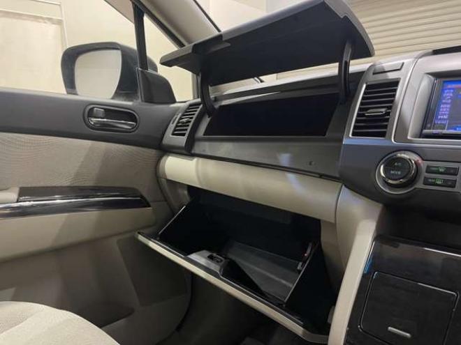 MPV2.3 23C　両側電動ドア　HDDナビ　バックカメラ 2WD 2300
