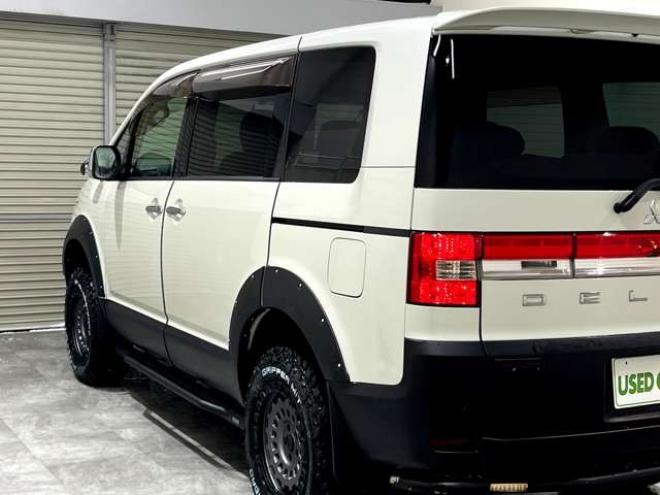 デリカD：5 2.4 シャモニー 4WD　グリルガード　フリップダウンモニター 2400