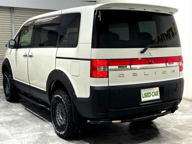 デリカD：5 2.4 シャモニー 4WD　グリルガード　フリップダウンモニター 2400