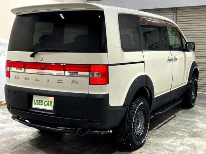 デリカD：5 2.4 シャモニー 4WD　グリルガード　フリップダウンモニター 2400