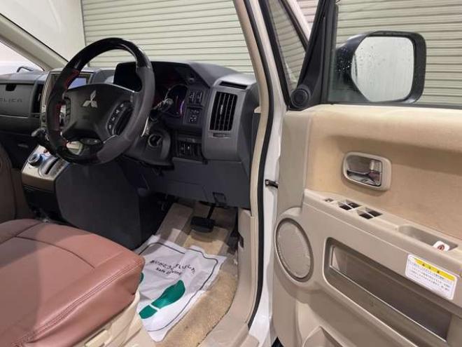 デリカD：5 2.4 シャモニー 4WD　グリルガード　フリップダウンモニター 2400