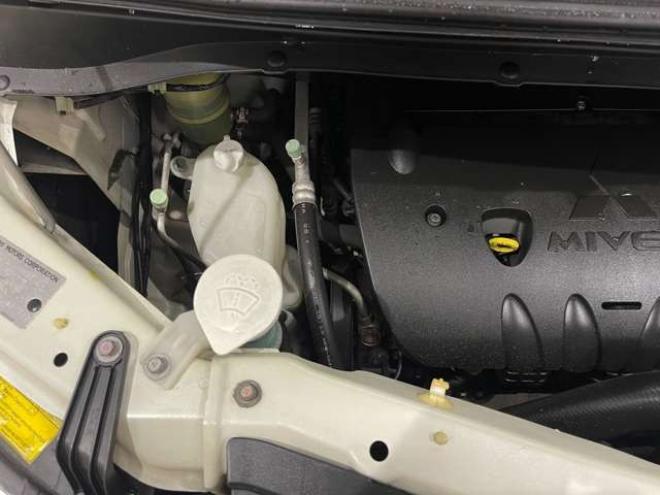 デリカD：5 2.4 シャモニー 4WD　グリルガード　フリップダウンモニター 2400