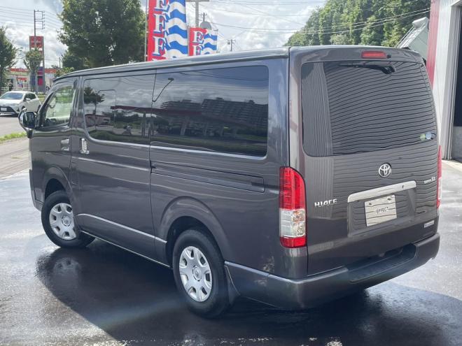 ハイエースバンスーパーGL 4WD 2800 5Dr