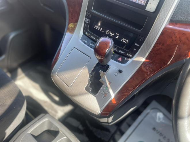 ヴェルファイア2.4Z 4WD 2400 5Dr