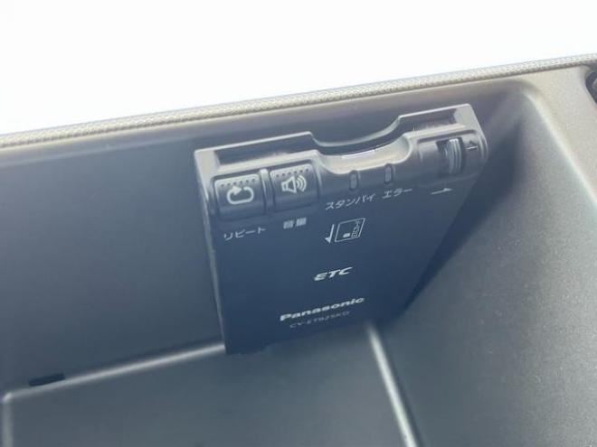 ハイエースワゴン ＧＬ　ワゴンＧＬ４ＷＤ４型フェイス３ナンバー１０人乗りパワースライドドア付き４１５コブラクリーンルックＦスポ４１５バッドラッカー１６インチブラックレザー調シートカバー 4WD 2700 4Dr