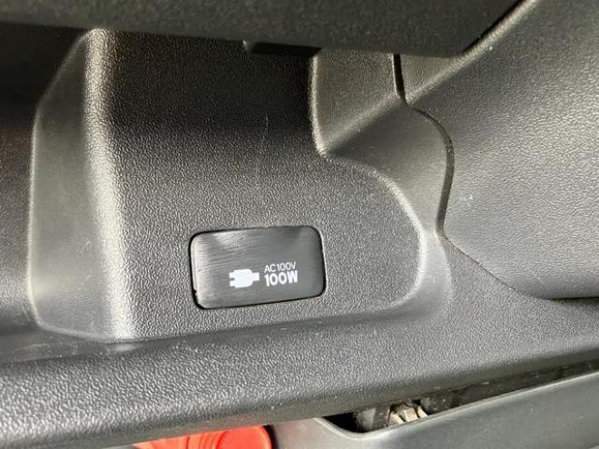 ハイエースワゴン ＧＬ　ワゴンＧＬ４ＷＤ４型フェイス３ナンバー１０人乗りパワースライドドア付き４１５コブラクリーンルックＦスポ４１５バッドラッカー１６インチブラックレザー調シートカバー 4WD 2700 4Dr
