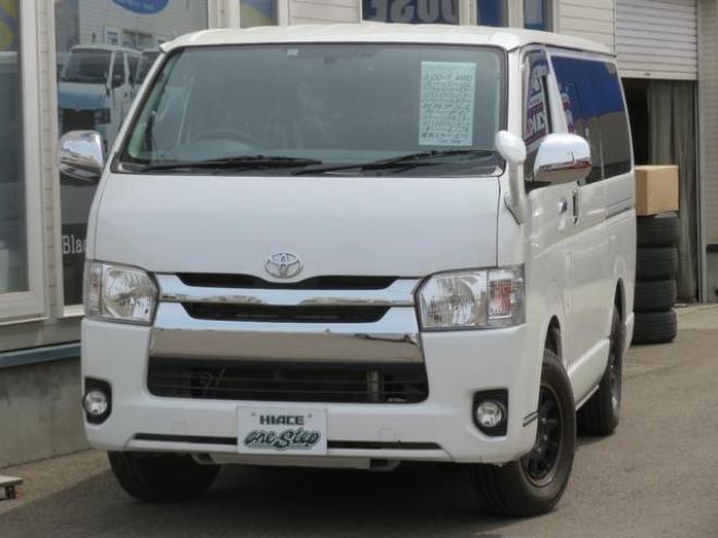 ハイエースバンスーパーＧＬ　５ドア３０００ディーゼル４ＷＤ０７０パールカラーダークプライムセカンドシート　管００８ 4WD 3000(D) 5Dr