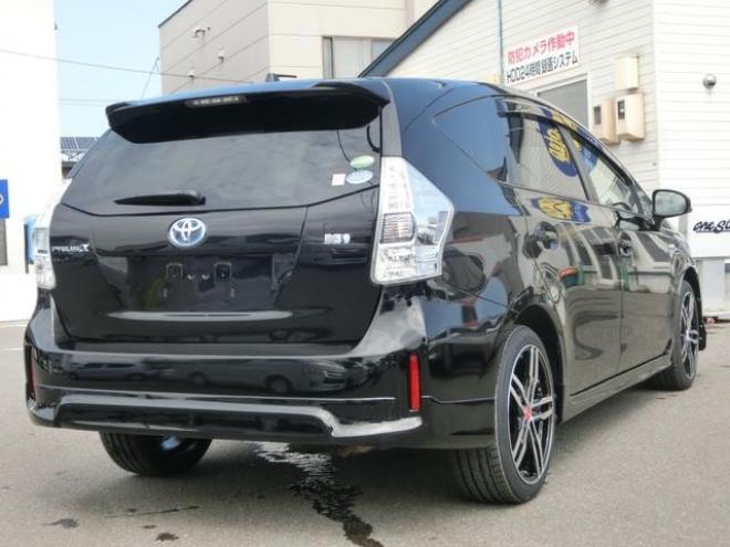 プリウスαＳ　１８インチＡＷ新品　純正ナビ　ＴＶ　Ｂモニター　ＥＴＣ 2WD 1800 5Dr