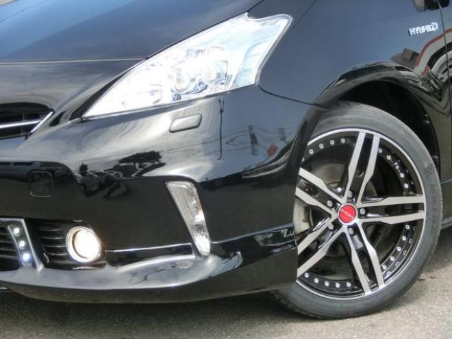 プリウスαＳ　１８インチＡＷ新品　純正ナビ　ＴＶ　Ｂモニター　ＥＴＣ 2WD 1800 5Dr