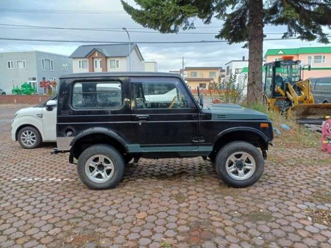 ジムニーワイルドウインド リミテッド 4WD　リフトアップ　社外バンパー　改公認 660