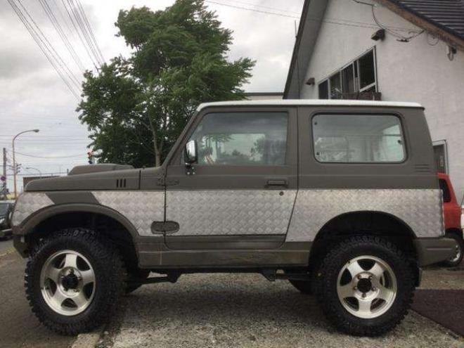ジムニーHA 4WD　リフトアップ　マキシスMT　ガード 660