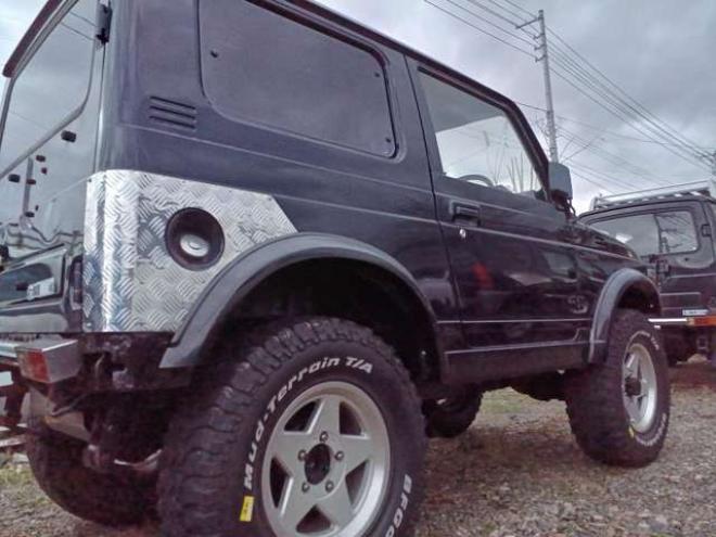 ジムニーワイルドウインド リミテッド 4WD　リフトアップ　公認車 660