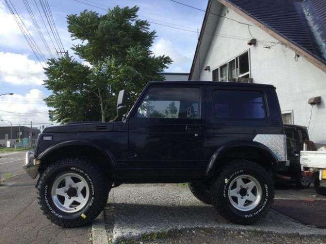 ジムニーワイルドウインド リミテッド 4WD　リフトアップ　公認車 660