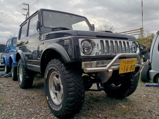 ジムニーワイルドウインド リミテッド 4WD　リフトアップ　公認車 660