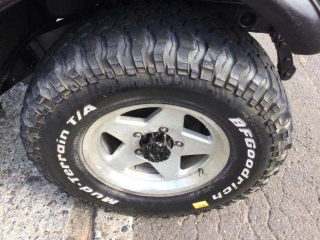 ジムニーワイルドウインド リミテッド 4WD　リフトアップ　公認車 660