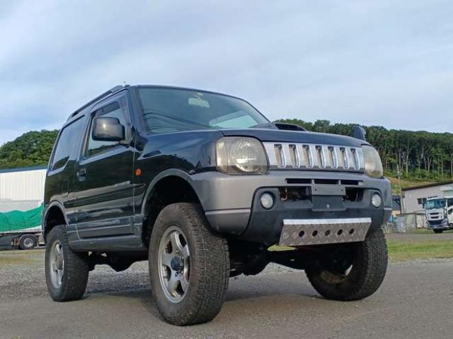 ジムニーランドベンチャー 4WD　特別仕様車 リフトアップ メッキグリル 660