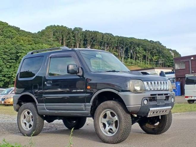 ジムニーランドベンチャー 4WD　特別仕様車 リフトアップ メッキグリル 660
