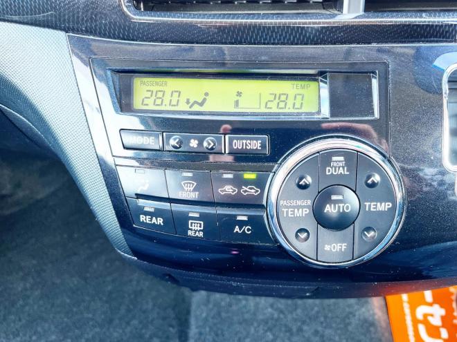 エスティマ2.4アエラス 4WD　ローンが不安な方＜優遇ローン＞　1年保証付　本州仕入　社外オーディオ　バックカメラ　