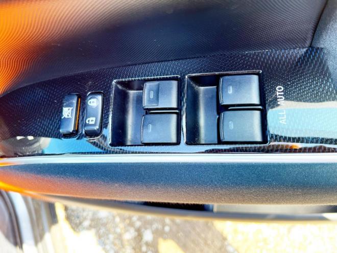 エスティマ2.4アエラス 4WD　ローンが不安な方＜優遇ローン＞　1年保証付　本州仕入　社外オーディオ　バックカメラ　