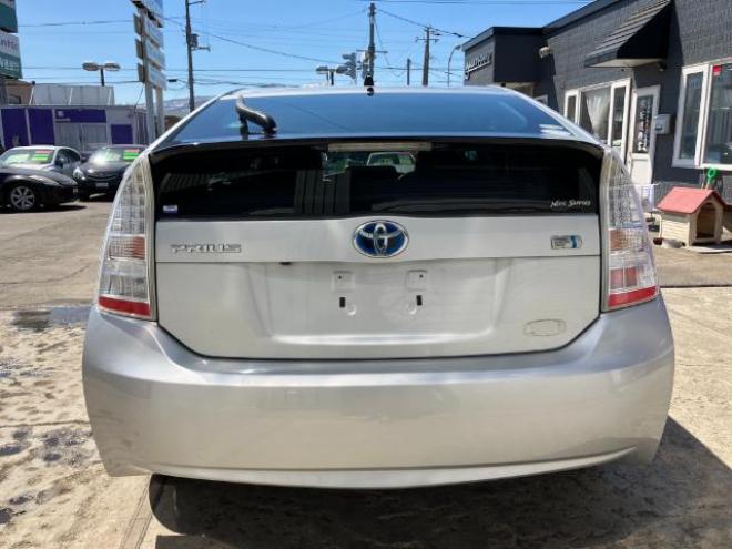 プリウスS　外装サビ無し　ナビ・バックモニター付き　車検2年満タン！ 1800 5Dr