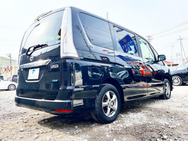 セレナ2.0HスターVセレクション+Safety 4WD　ローンが不安な方＜優遇ローン＞１年保証　本州仕入　寒冷地 純正ナビ　カメラ　HID　