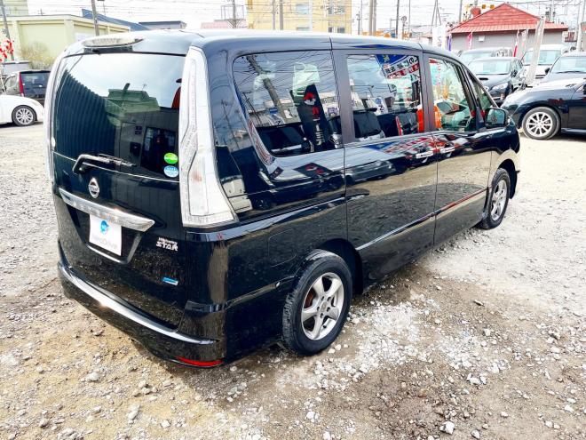 セレナ2.0HスターVセレクション+Safety 4WD　ローンが不安な方＜優遇ローン＞１年保証　本州仕入　寒冷地 純正ナビ　カメラ　HID　