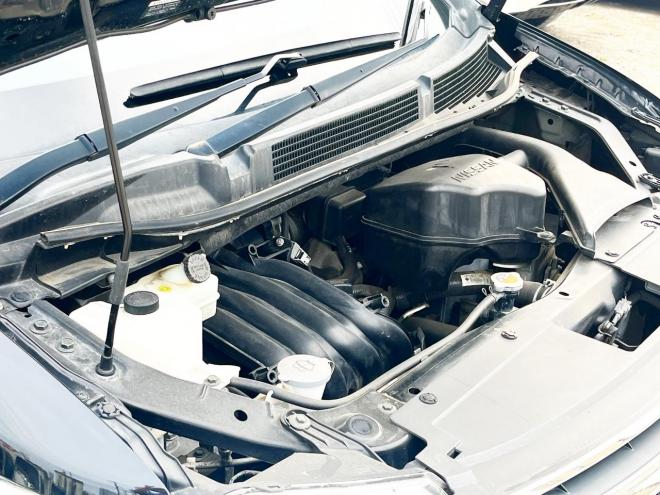 セレナ2.0HスターVセレクション+Safety 4WD　ローンが不安な方＜優遇ローン＞１年保証　本州仕入　寒冷地 純正ナビ　カメラ　HID　