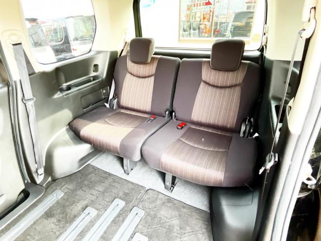 セレナ2.0HスターVセレクション+Safety 4WD　ローンが不安な方＜優遇ローン＞１年保証　本州仕入　寒冷地 純正ナビ　カメラ　HID　