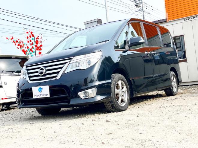 セレナ2.0HスターVセレクション+Safety 4WD　ローンが不安な方＜優遇ローン＞１年保証　本州仕入　寒冷地 純正ナビ　カメラ　HID　