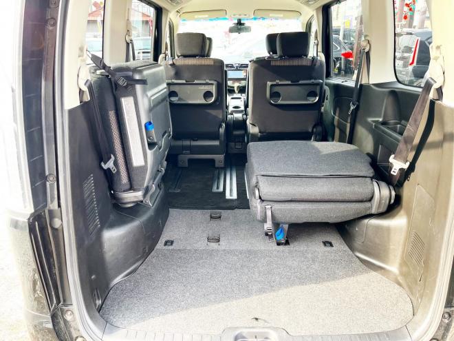 セレナ2.0HスターVセレクション+Safety 4WD　ローンが不安な方＜優遇ローン＞１年保証　本州仕入　寒冷地 純正ナビ　カメラ　HID　