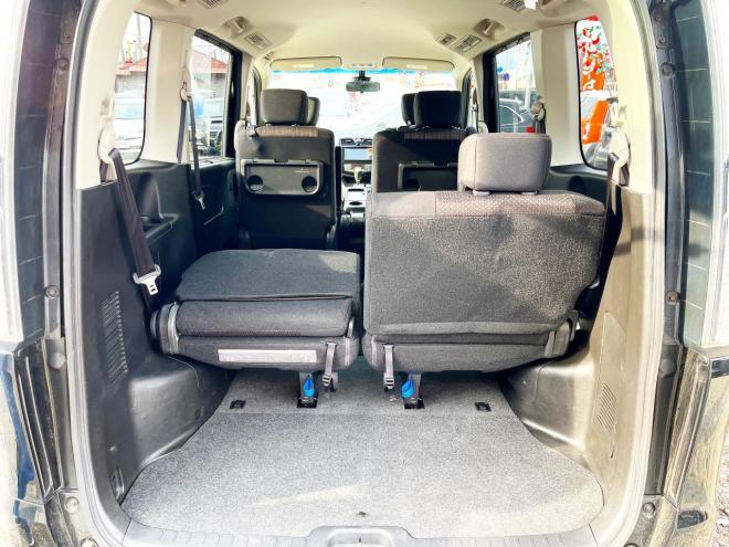 セレナ2.0HスターVセレクション+Safety 4WD　ローンが不安な方＜優遇ローン＞１年保証　本州仕入　寒冷地 純正ナビ　カメラ　HID　
