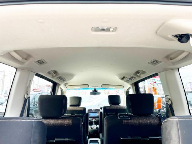 セレナ2.0HスターVセレクション+Safety 4WD　ローンが不安な方＜優遇ローン＞１年保証　本州仕入　寒冷地 純正ナビ　カメラ　HID　