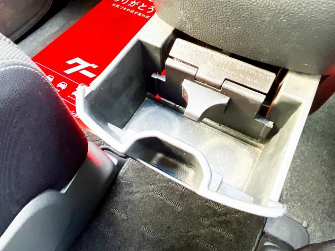 セレナ2.0HスターVセレクション+Safety 4WD　ローンが不安な方＜優遇ローン＞１年保証　本州仕入　寒冷地 純正ナビ　カメラ　HID　